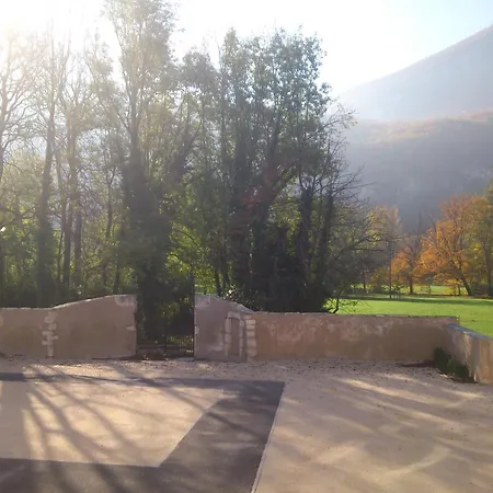Aparthotel Tempologis - Chateau De La Rochette Fontaine (Rhone-Alps)