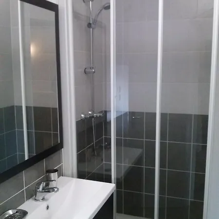 Aparthotel Tempologis - Chateau De La Rochette *
