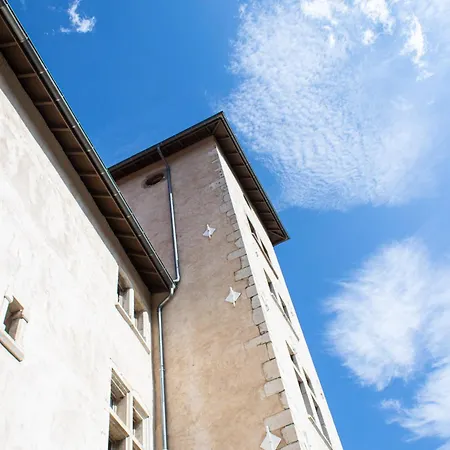 Aparthotel Tempologis - Chateau De La Rochette *