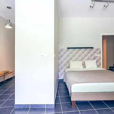 Tempologis - Chateau De La Rochette 3* Fontaine (Isere)