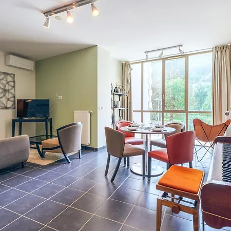 Apartahotel Tempologis - Chateau De La Rochette