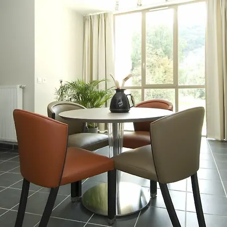 Tempologis - Chateau De La Rochette Aparthotel 3*